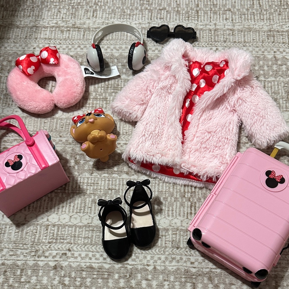 Charming Pink and Black Doll Accessory Set- Disney ily Dolls